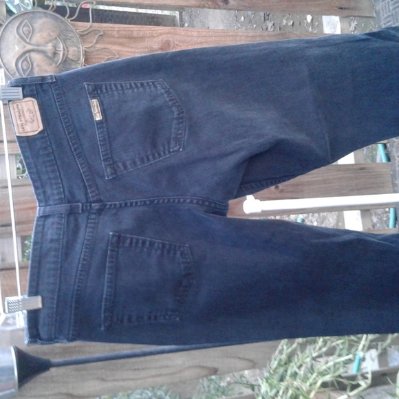 Woman black Levi's Strauss size 8 medium stretch good condition - Picture 3 of 11